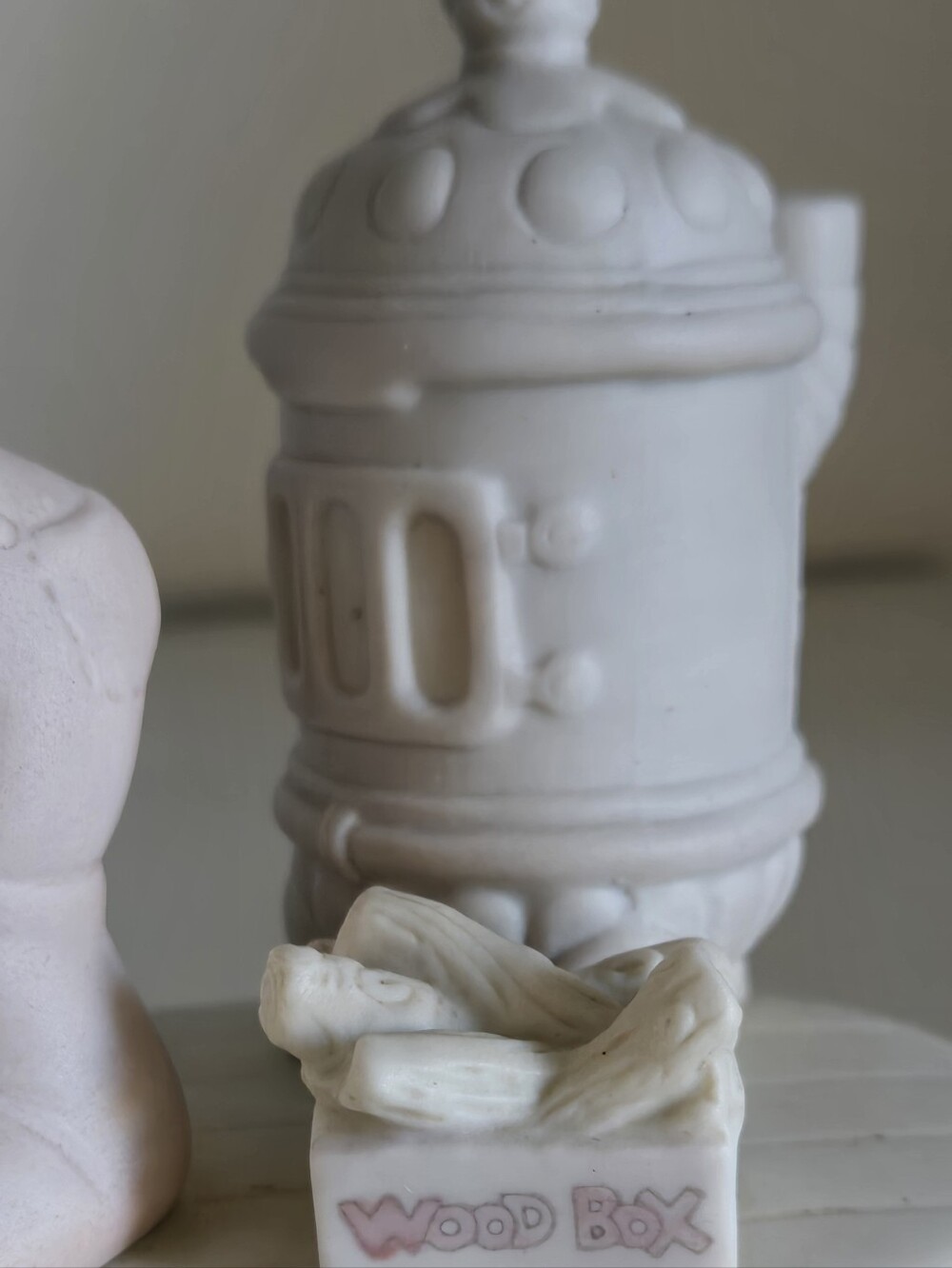 Precious Moments May Your Christmas Be Warm Porcelain Figurine W/ Box E2348 - Picture 2 of 7